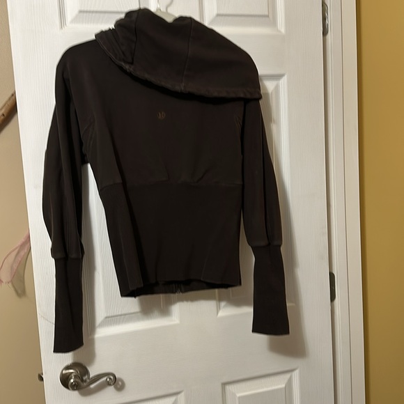 Lululemon cocoa brown cooled zip up sweater - Picture 3 of 6